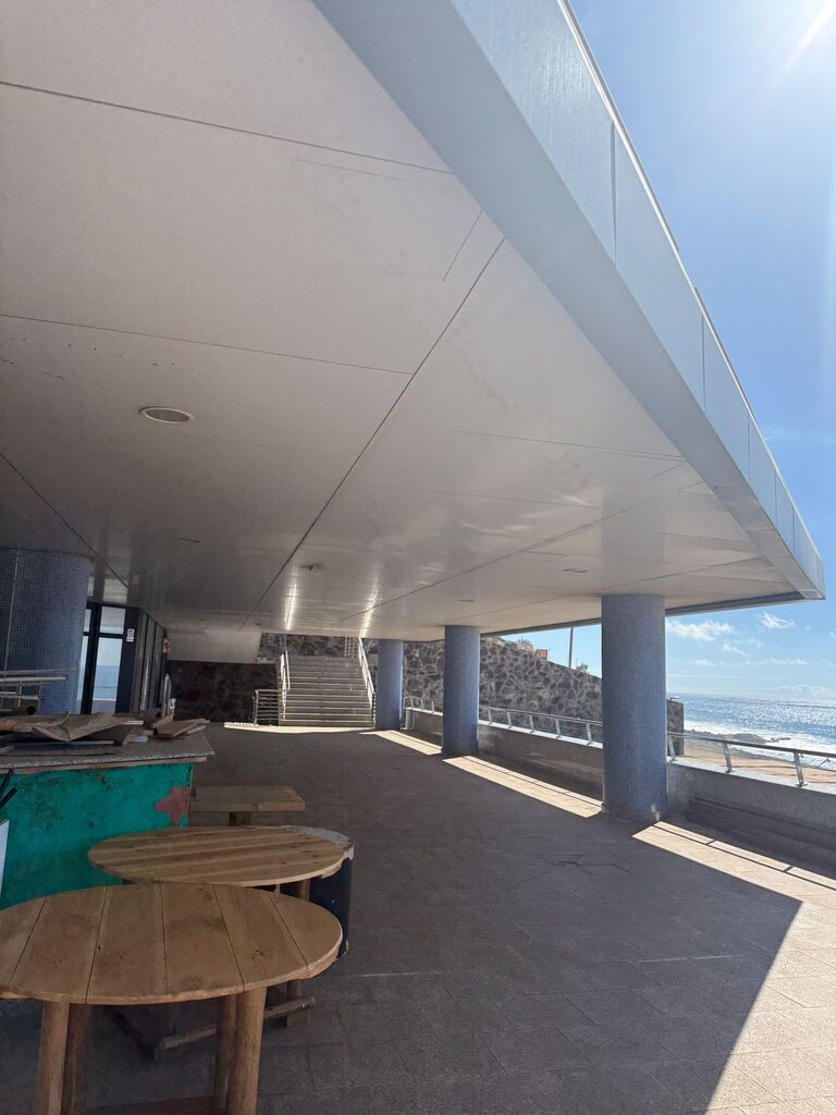 outside tables and stairs